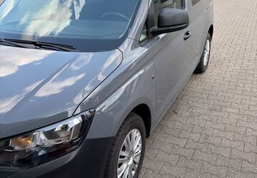 VW Caddy 143.400 km 17.300 &euro; Viersen 41747