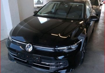 VW Golf 14.100 km 29.890 &euro; Duisburg 47178
