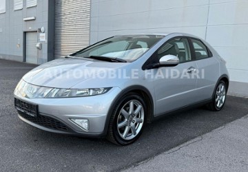 Honda Civic 139.000 km 7.490 &euro; Mönchengladbach 41066