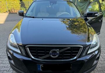Volvo XC60 207.000 km 8.900 &euro; Leichlingen 42799