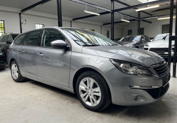 Peugeot 308 99.000 km 4.870 &euro; Velbert 42551