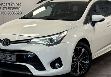 Toyota Avensis 125.000 km 14.800 &euro; Hilden 40721