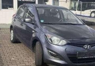 Hyundai i20 145.500 km 4.100 &euro; Neuss 41469