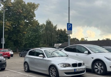 BMW 118 143.000 km 5.549 &euro; Krefeld 47798
