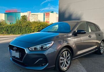 Hyundai i30 90.000 km 11.300 &euro; Krefeld 47809