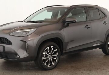 Toyota Yaris Cross 32.900 km 23.344 &euro; Düsseldorf 40233