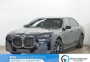 BMW 750 15.577 km 97.770 &euro; Mülheim 45472