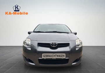 Toyota Auris 94.000 km 7.500 &euro; Düsseldorf 40472