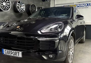 Porsche Cayenne 121.069 km 32.790 &euro; Krefeld 47800