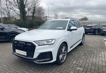 Audi Q7 62.020 km 49.890 &euro; Duisburg 47178