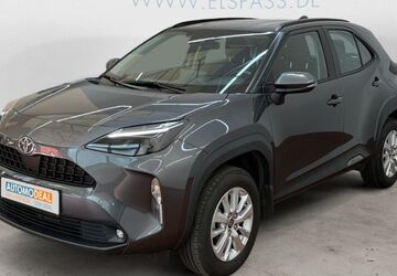Toyota Yaris Cross 33.345 km 22.499 &euro; Duisburg 47138