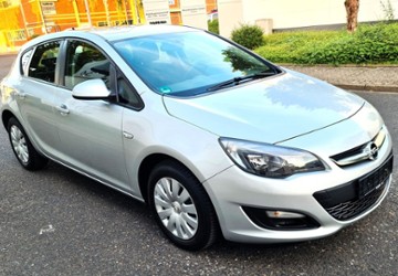 Opel Astra 146.500 km 6.990 &euro; Düsseldorf 40589