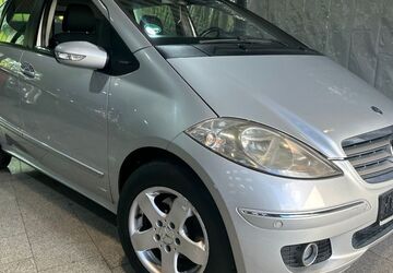 Mercedes-Benz A 150 230.000 km 2.950 &euro; Duisburg 47059