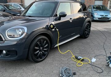 Mini Countryman SE (Cooper) 79.000 km 18.950 &euro; Moers 47443