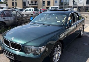 BMW 735 330.000 km 3.999 &euro; Krefeld 47807