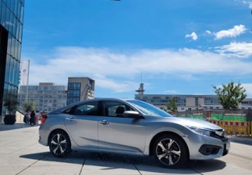 Honda Civic 69.000 km 18.299 &euro; Dusseldorf 40221