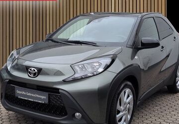 Toyota Aygo (X) 49.957 km 12.790 &euro; Leverkusen 51381