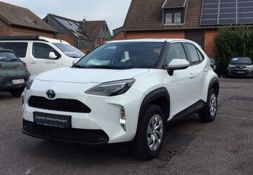 Toyota Yaris Cross 22.000 km 20.880 &euro; Viersen 41748