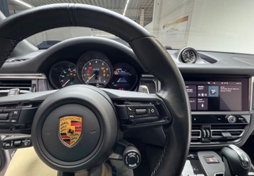 Porsche Macan 62.000 km 75.999 &euro; Duisburg 47068