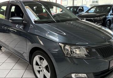 Skoda Fabia 75.000 km 8.800 &euro; Leverkusen 51371