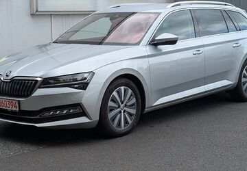 Skoda Superb 151.400 km 16.065 &euro; Düsseldorf 40589