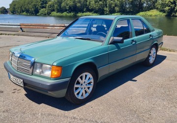 Mercedes-Benz 190 195.000 km 4.000 &euro; Mülheim an der Ruhr 45473