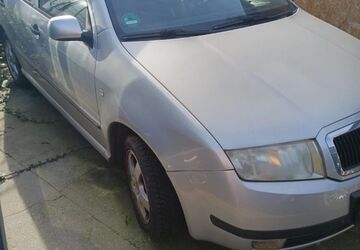 Skoda Fabia 109.000 km 2.490 &euro; Duisburg 47138