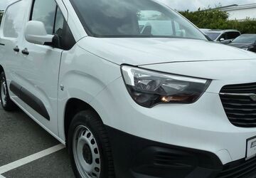 Opel Combo 204.000 km 8.900 &euro; Duisburg 47269