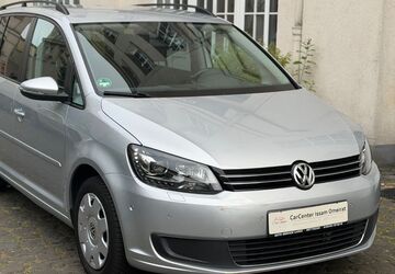 VW Touran 59.450 km 12.400 &euro; Mettmann Stadtwald Bahnhof 40822