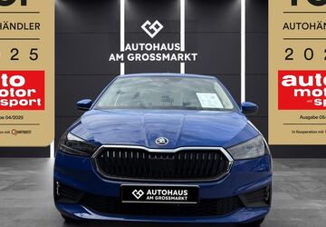 Skoda Fabia 22.490 km 12.900 &euro; Duisburg 47059