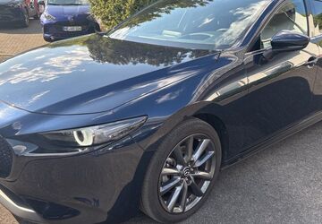 Mazda 3 62.776 km 20.420 &euro; Neuss 41464