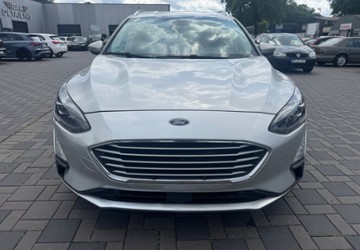 Ford Focus 160.484 km 9.890 &euro; Duisburg 47169