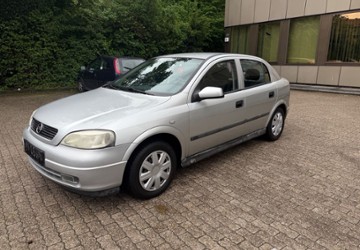 Opel Astra 177.693 km 2.499 &euro; Duisburg 47058