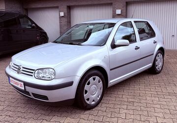 VW Golf 98.000 km 3.100 &euro; Solingen 42699