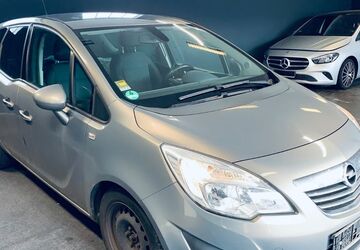 Opel Meriva 202.000 km 1.499 &euro; Hilden 40723