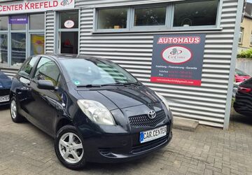 Toyota Yaris 180.200 km 2.300 &euro; Krefeld 47798