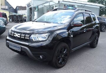 Dacia Duster 42.600 km 19.480 &euro; Solingen 42651