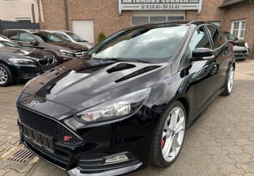 Ford Focus 92.000 km 18.950 &euro; Moers 47443