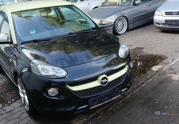 Opel Adam 128.215 km 7.800 &euro; Duisburg 47138