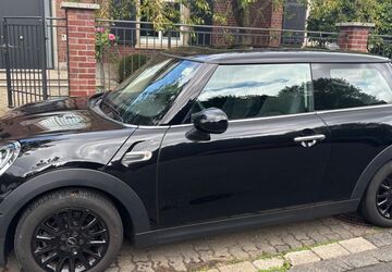 Mini ONE 57.025 km 15.749 &euro; Düsseldorf 40545