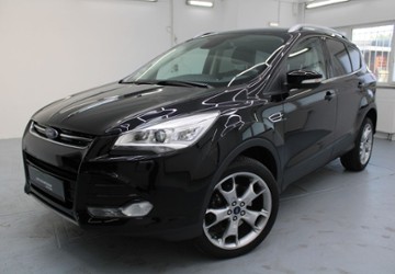 Ford Kuga 68.445 km 15.990 &euro; Düsseldorf 40233
