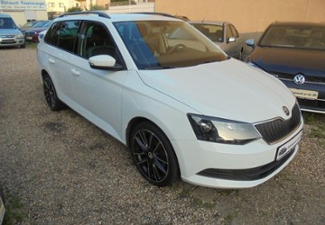 Skoda Fabia 102.000 km 8.999 &euro; Duisburg 47249