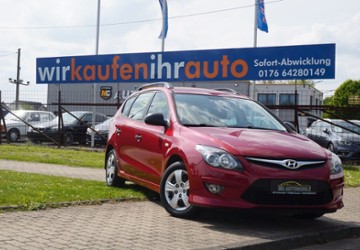 Hyundai i30 158.000 km 2.399 &euro; Kempen 47906