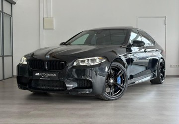 BMW M5 103.832 km 38.990 &euro; Düsseldorf 40627