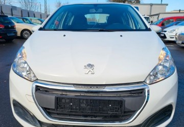 Peugeot 208 84.267 km 8.950 &euro; Düsseldorf 40597