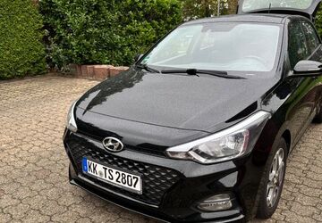 Hyundai i20 86.859 km 9.200 &euro; Kempen 47906