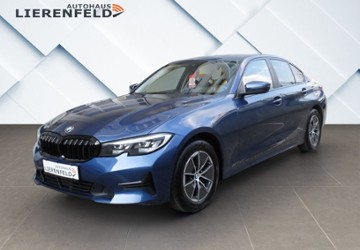 BMW 318 165.303 km 16.990 &euro; Düsseldorf 40231