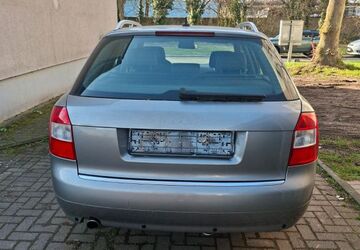 Audi A4 280.000 km 800 &euro; Duisburg 47249